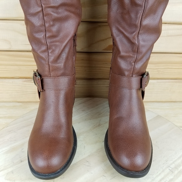 Apt 9 Knee High IRENE Fashion Boots Brown Cognac Faux Leather 1/4 Zip Women's 7W - Picture 3 of 12